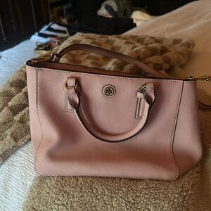 Light pink Tory Burch crossbody
